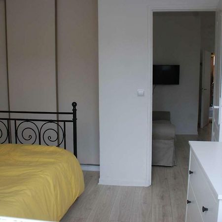 Quartier Pavillonnaire Apartment Рони-су-Боа Екстериор снимка