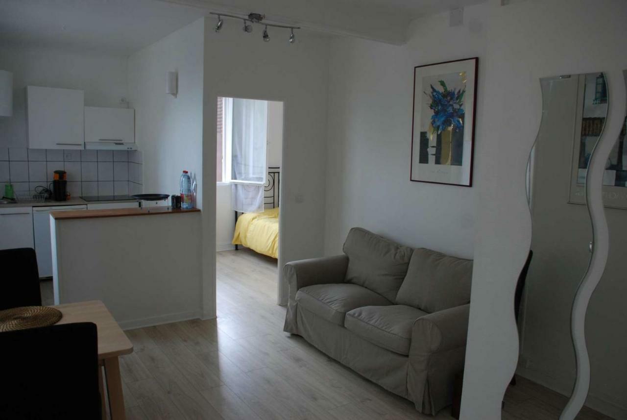 Quartier Pavillonnaire Apartment Рони-су-Боа Екстериор снимка