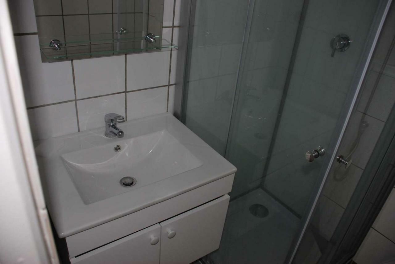 Quartier Pavillonnaire Apartment Рони-су-Боа Екстериор снимка